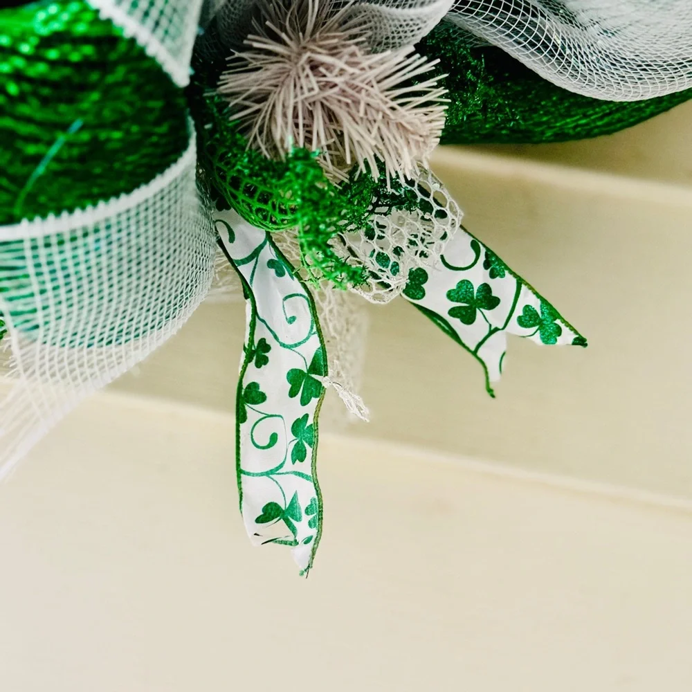 ST PADDY’s DAY is almost here! 29” WREATH quality MATERIAL SAFE FOR INT OR EXT. - Picture 8 of 11